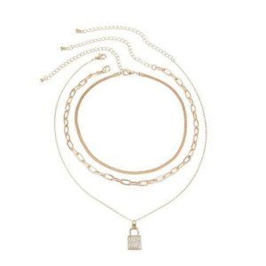 Rhinestone Studded Lock Necklace color: Gold